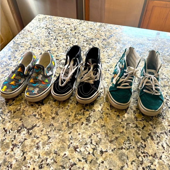 Vans Other - BOY VAN BUNDLE SIZE 1 new condition !!!!